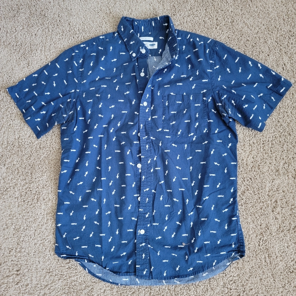 Old Navy Blue and White Casual Short Sleeve Button Down Shirt With Fish Pattern
